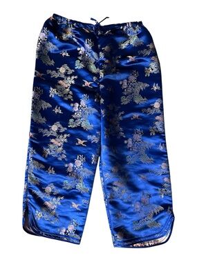 Blue Satin Asian Style Metallic print Capri Pants.  Size Large. 30” - 36” Waist